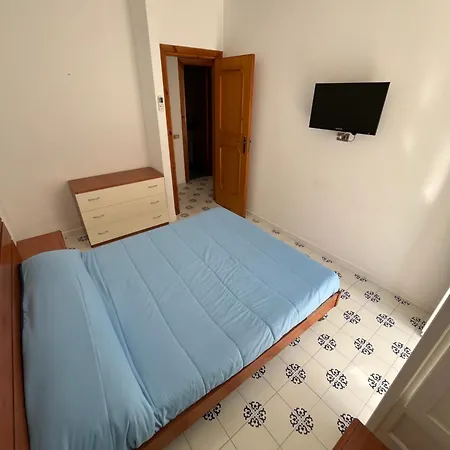 Casa Rivaz Bilocale Con Wi-fi E Terrazza Apartment *